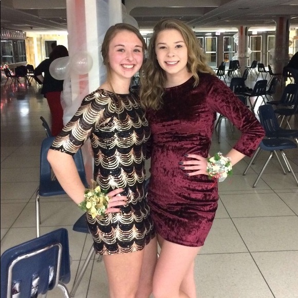 gold and black formal dress - Picture 2 of 2